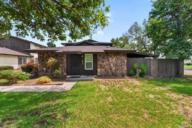 9941 Woodpark Dr, Santee, Active - Home for Sale