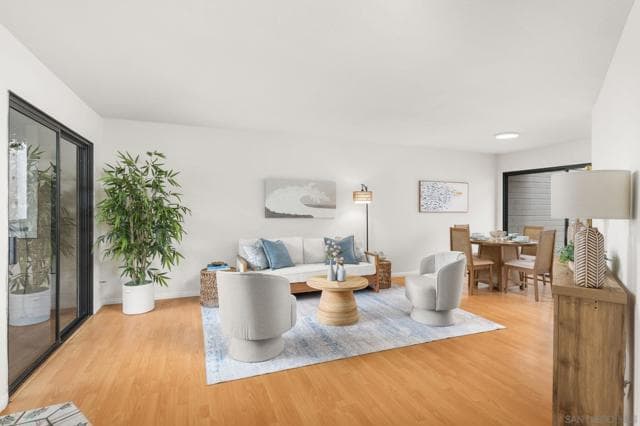 9260 Towne Centre Dr, San Diego, Active - Home for Sale
