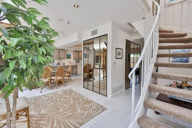 835 D Ave, Coronado, Active - Home for Sale