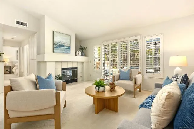 11184 Portobelo, San Diego, Active - Home for Sale