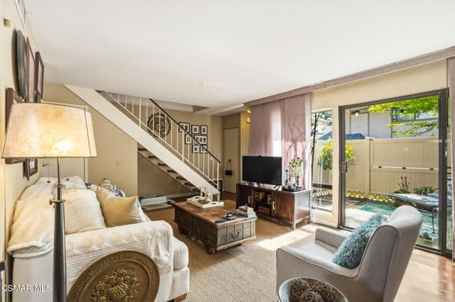 28638 Conejo View Dr, Agoura Hills, Active - Home for Sale