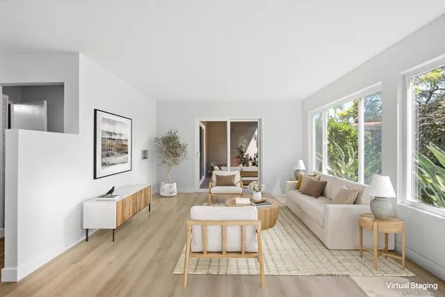 930 Via Mil Cumbres, Solana Beach, Active - Home for Sale