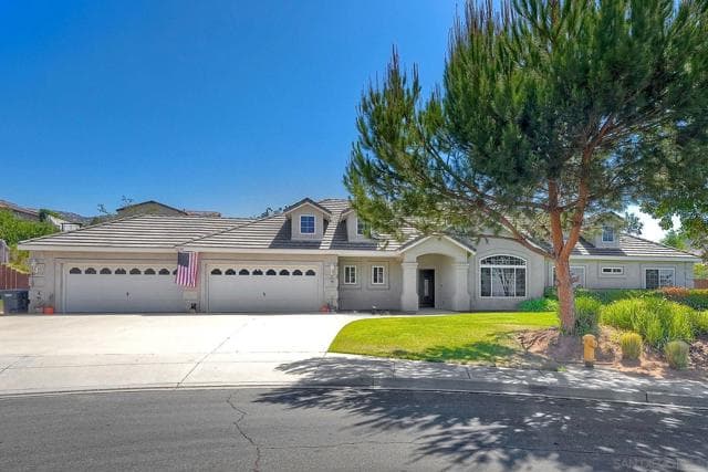 2030 Mercy Place, Escondido, Active - Home for Sale