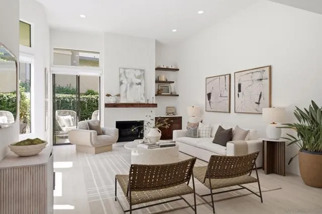 7965 Caminito Del Cid, La Jolla, Active - Home for Sale