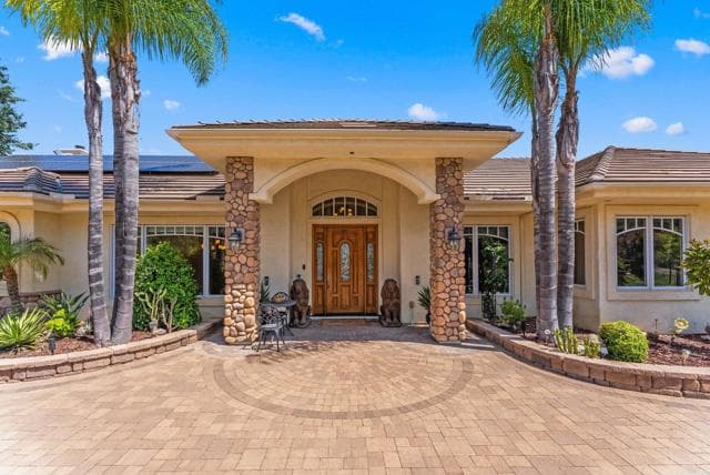 28820 Willow Park Rd, Escondido, Active - Home for Sale